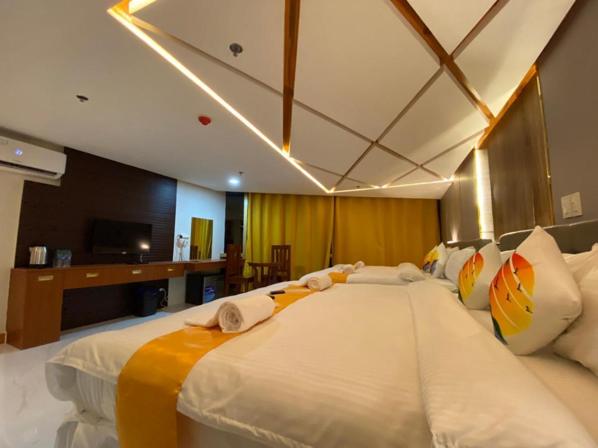 Ngn Gran Hotel Тугегарао Екстер'єр фото